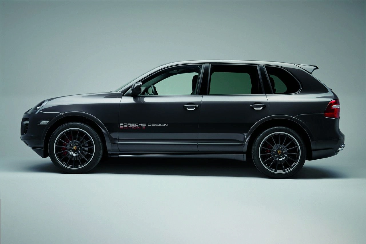 Porsche Cayenne GTS Design Edition 3