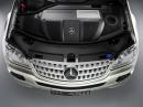 Mercedes с хибриден M-Class в Ню Йорк