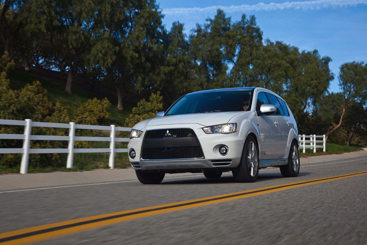 Mitsubishi Outlander GT prototype