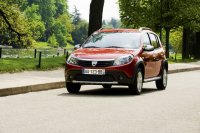 Dacia Sandero Stepway дебютира в Барселона