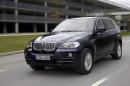 BMW представи бронирания X5 Security Plus