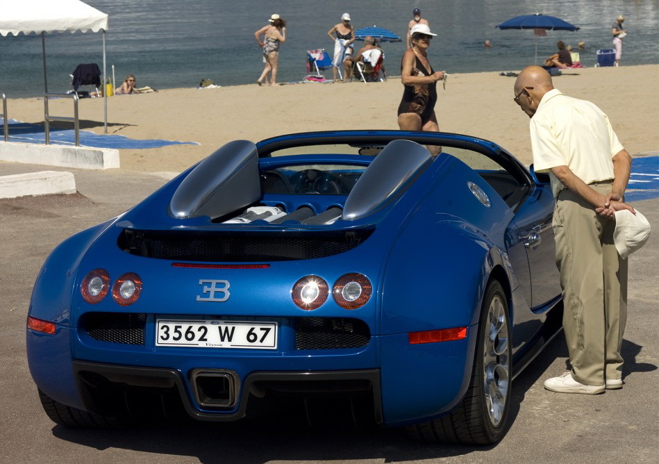 Bugatti Veyron Grand Sport в Кан