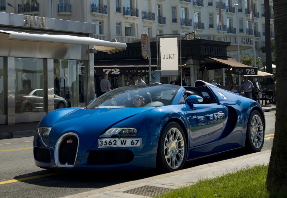 Bugatti Veyron Grand Sport в Кан