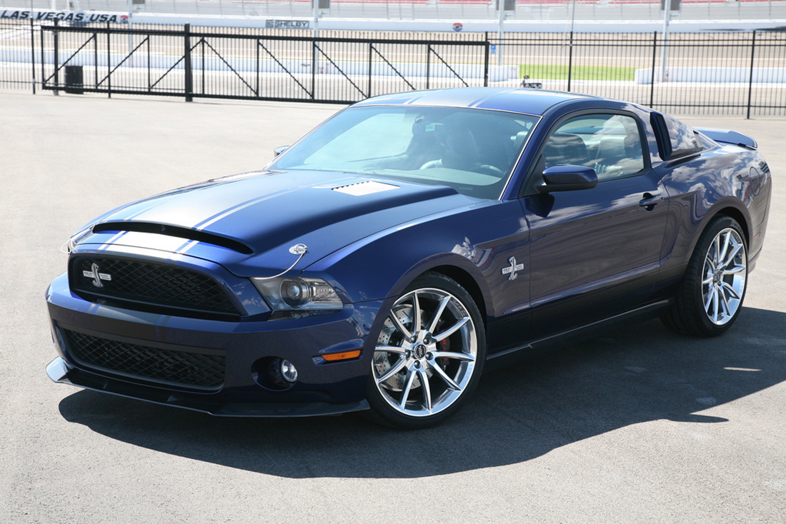 Ford Mustang Shelby GT500 Super Snake