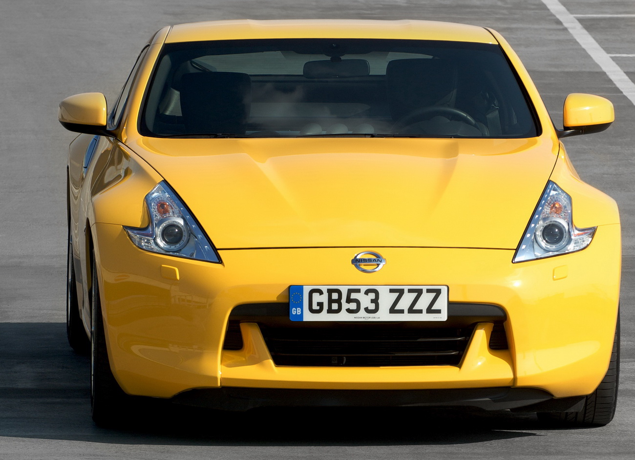 Nissan 370Z Yellow Edition