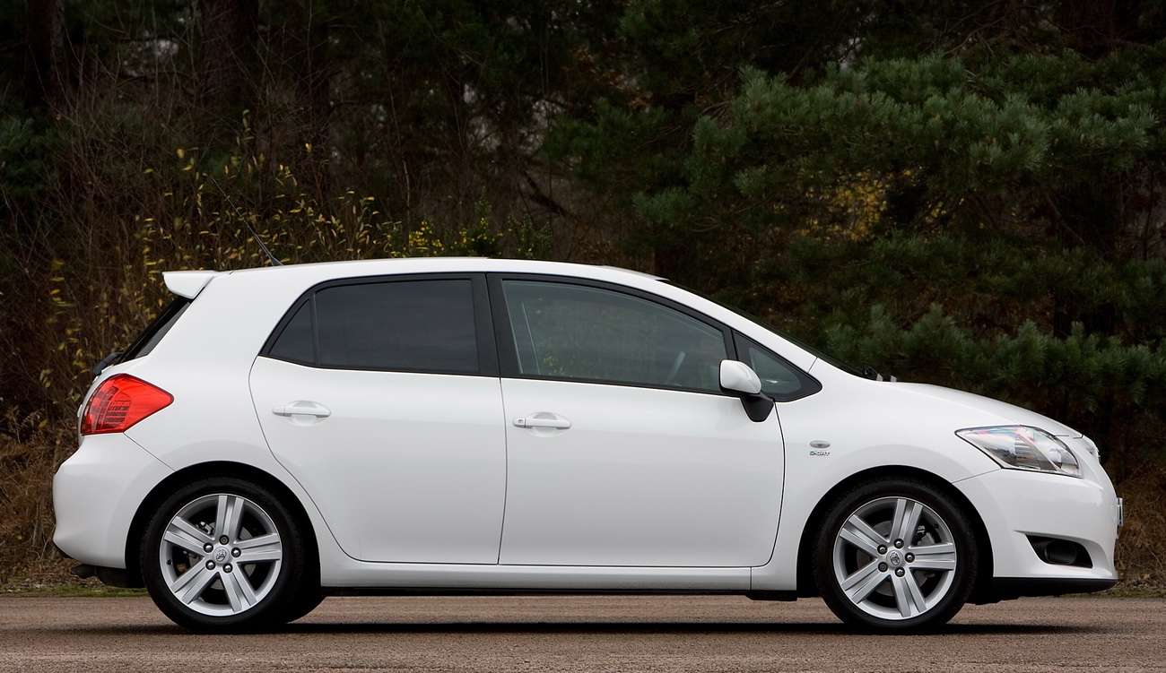 Toyota Auris Hybrid