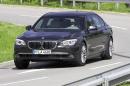 BMW показа бронирани седмици