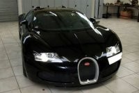 Дженсън Бътън продава своето Bugatti Veyron