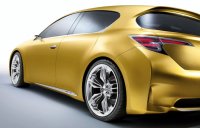 Lexus разкри част от първия си хечбек