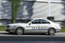 Mercedes S 500 Plug-In Hybrid с разход 3.2л/100км.