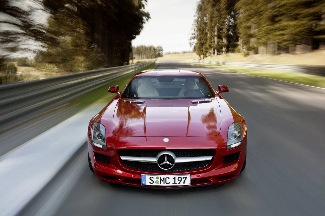 Mercedes SLS AMG Gullwing