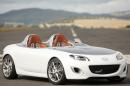 Mazda показа спийдстъра MX-5 Superlight