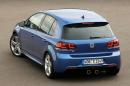 Volkswagen Golf R се изстрелва за 5.5сек. на 100км.