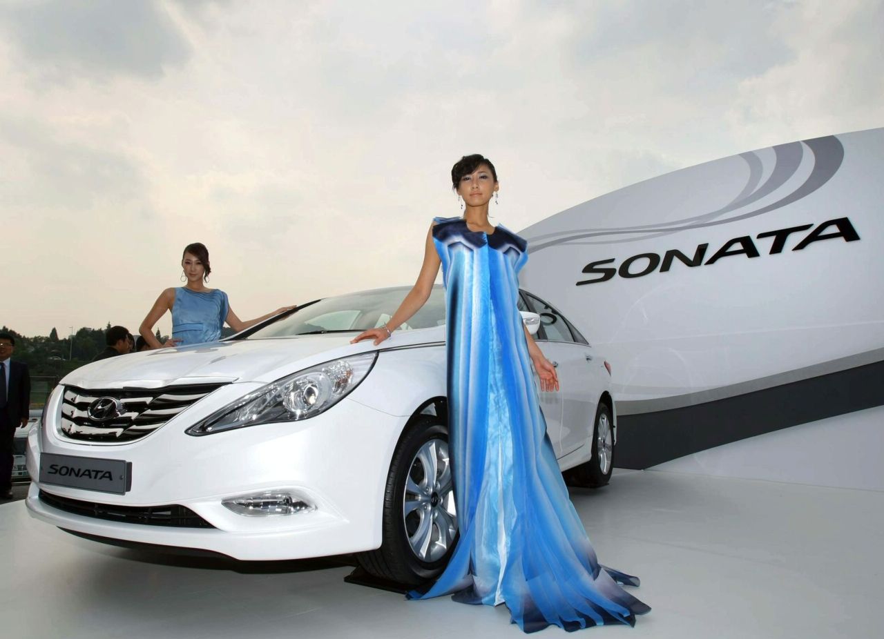 Hyundai Sonata 2011