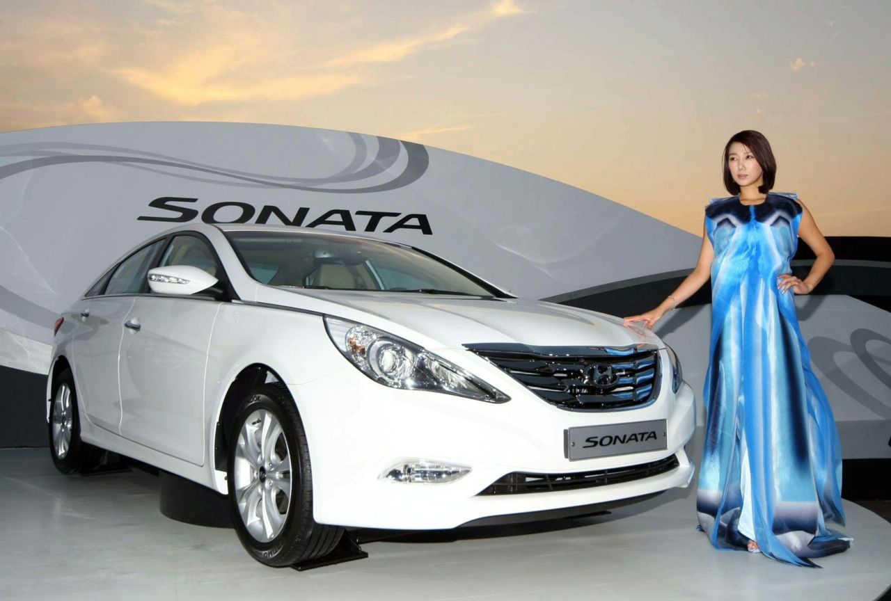 Hyundai Sonata 2011