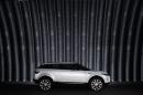 Land Rover пуска модел с предно предаване