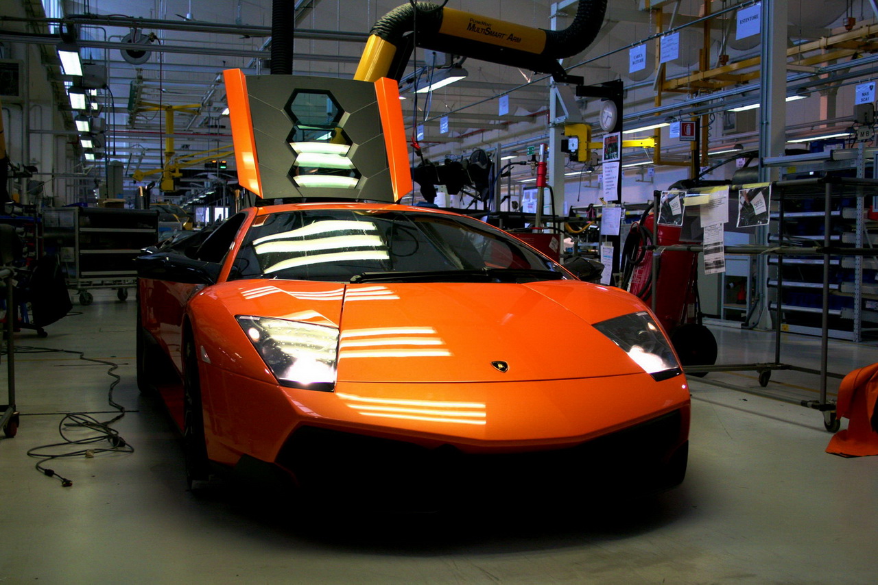 Lamborghini Murcielago LP670-4 SV (производство)