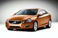 Новото Volvo S60 разкрито