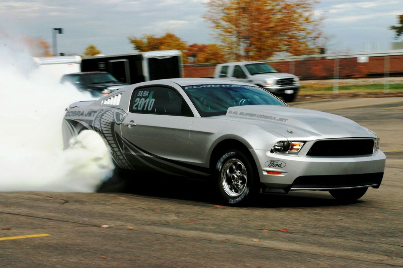 Ford Mustang Cobra Jet