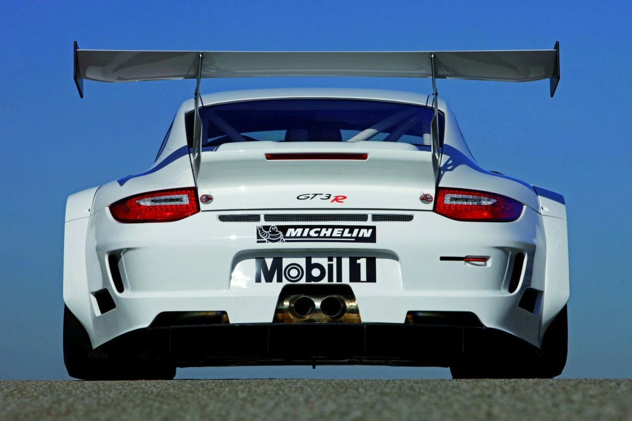 Porsche 911 GT3 R 2010