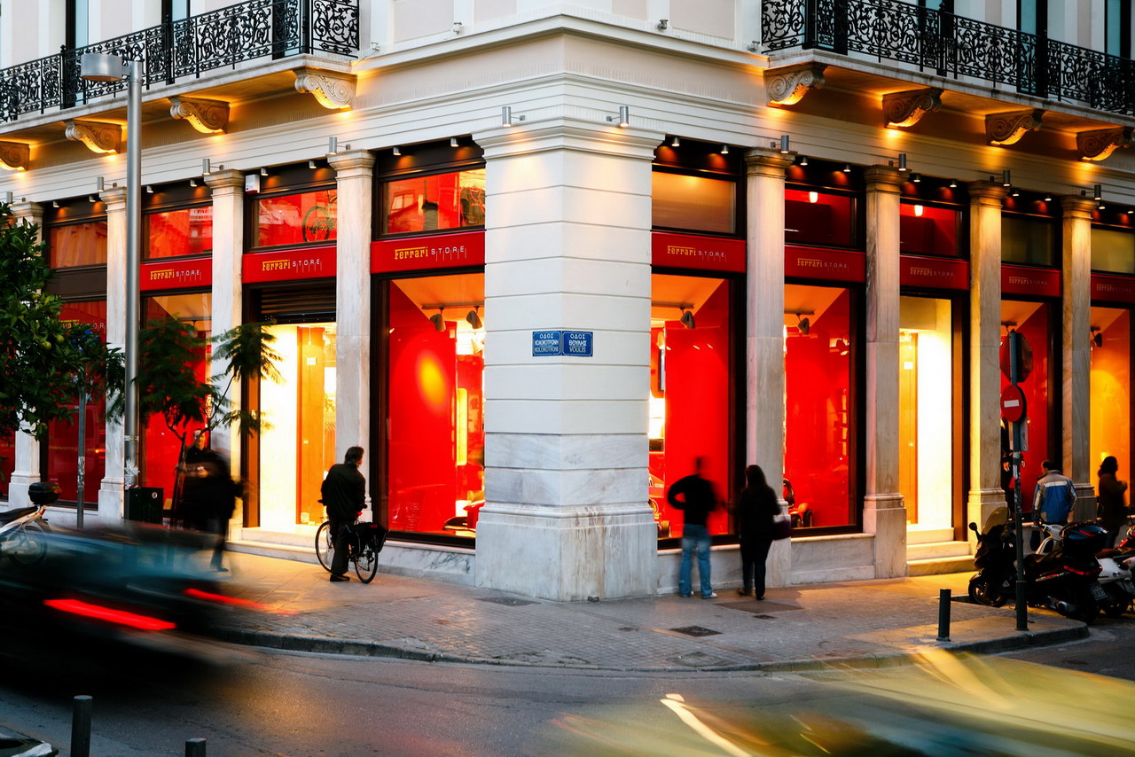 Ferrari Store в Атина