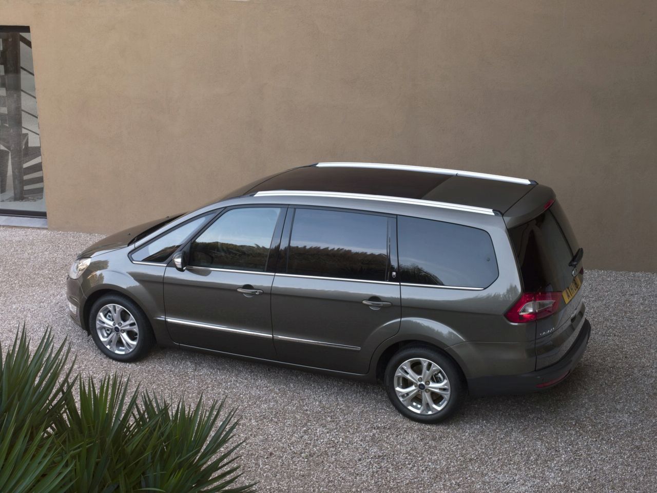 Ford S-Max и Galaxy 2010