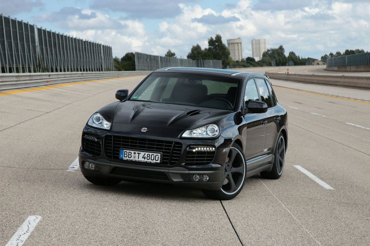 TECHART Porsche Cayenne Turbo на пистата Нардо