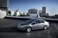 Peugeot 408 дебютира в Китай