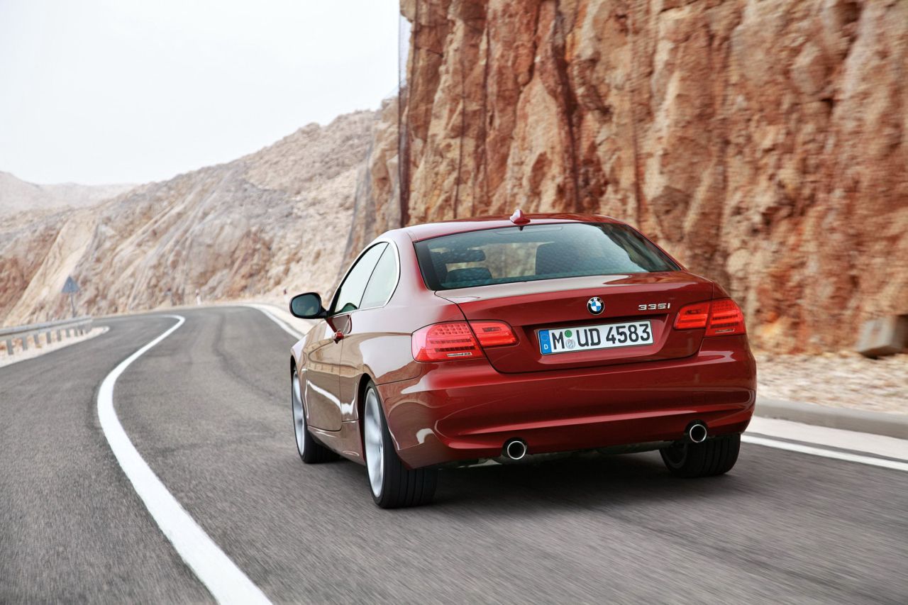 BMW 3-Series Coupe и Cabrio 2011