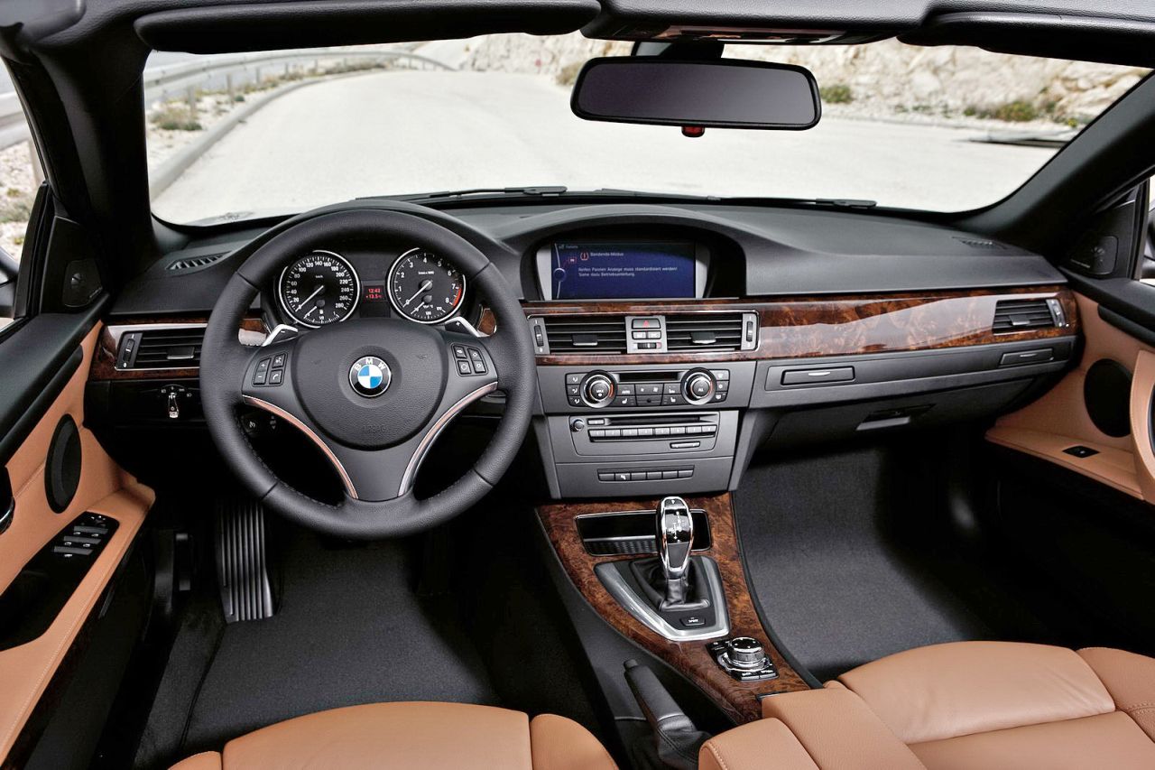 BMW 3-Series Coupe и Cabrio 2011