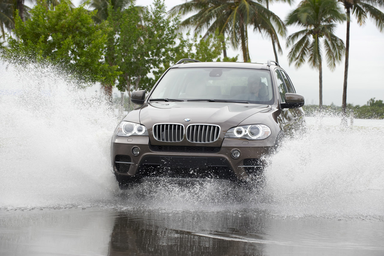 BMW X5 2011