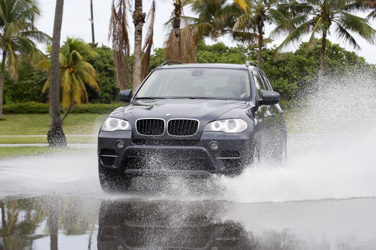 BMW X5 2011