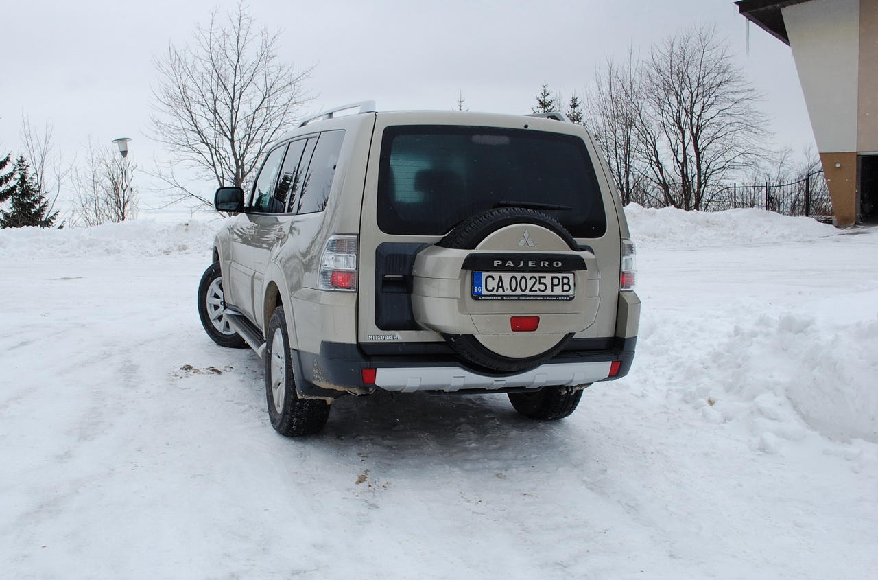 Mitsubishi Pajero 3.2 Di-D (тест драйв)