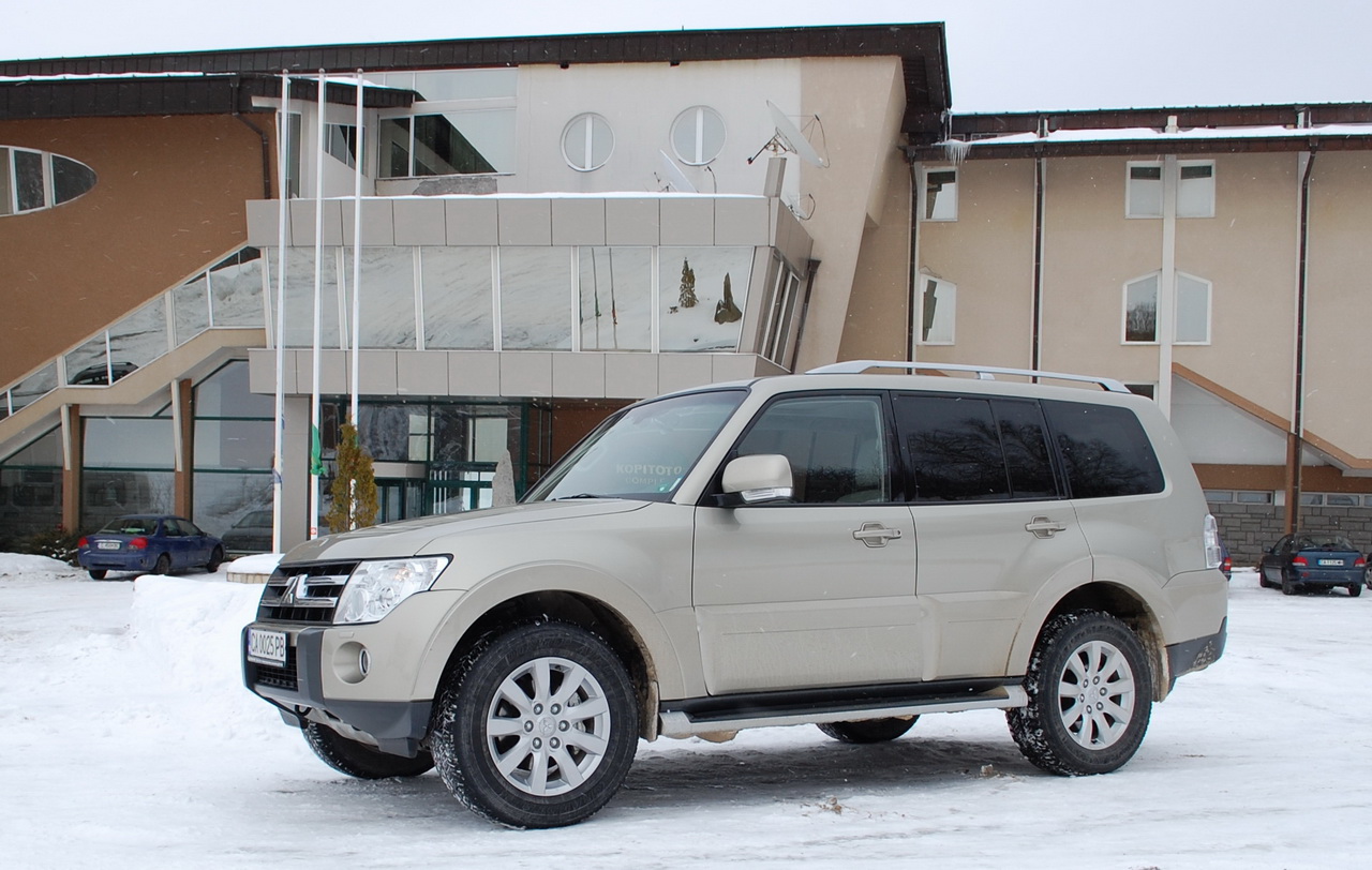 Mitsubishi Pajero 3.2 Di-D (тест драйв)