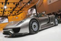 Porsche прави всичките си модели хибриди