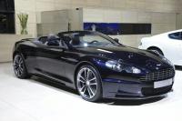 Шефът на Aston Martin почетен със специален DBS