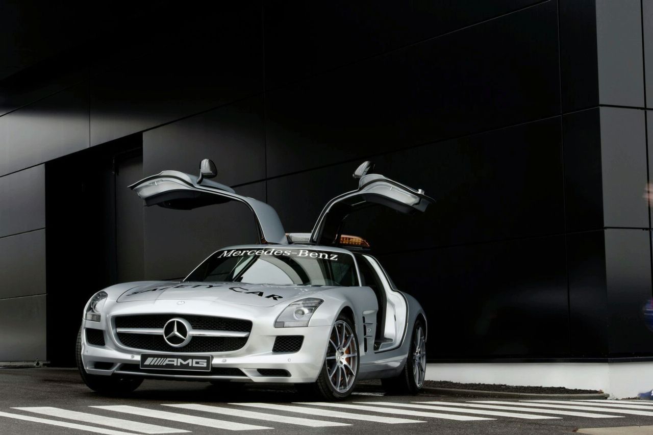 Mercedes SLS AMG F1 Safety Car