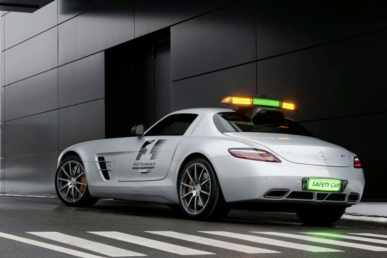 Mercedes SLS AMG F1 Safety Car