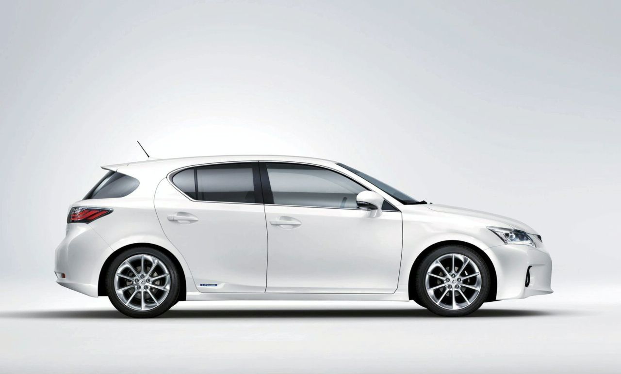 Lexus CT 200h