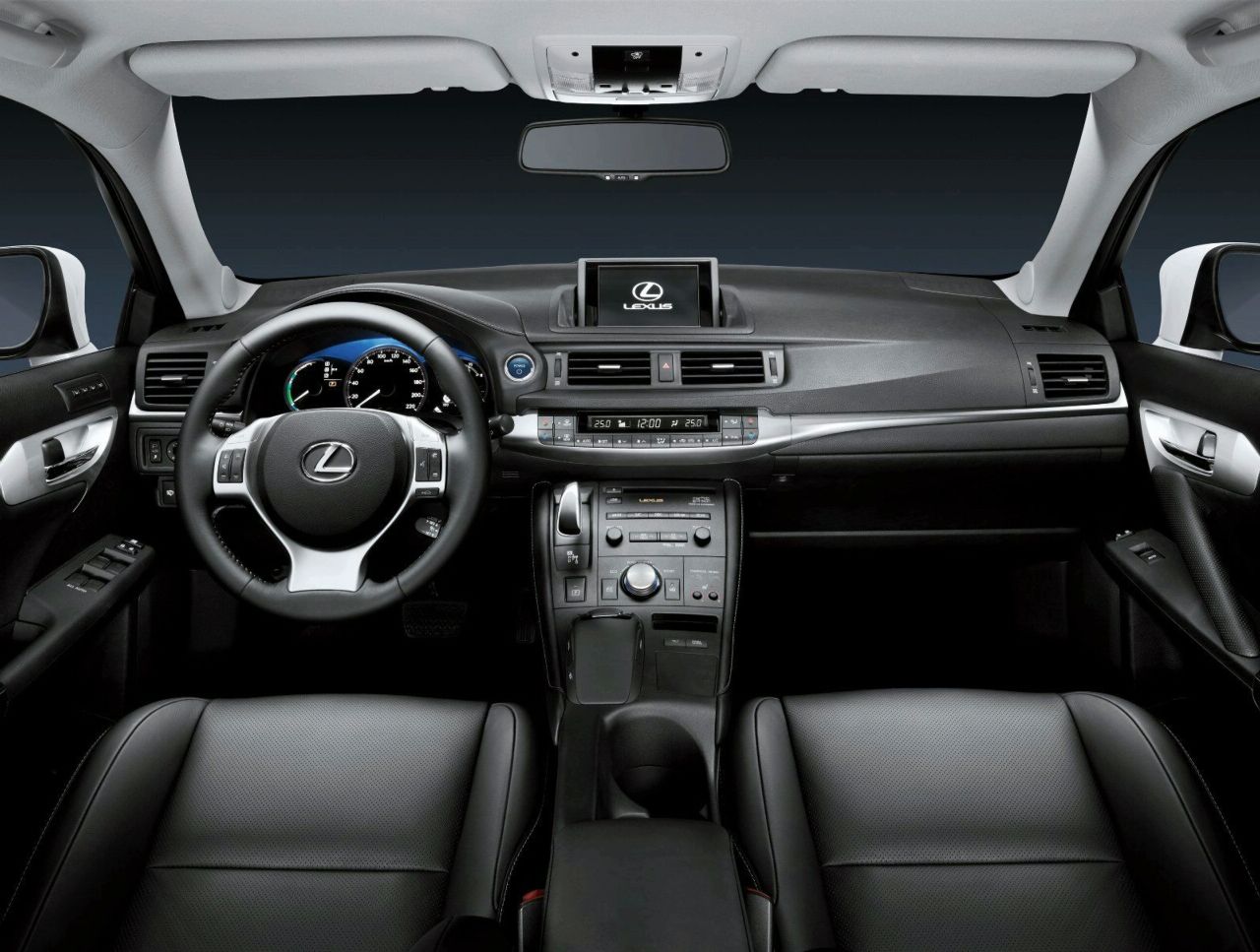 Lexus CT 200h