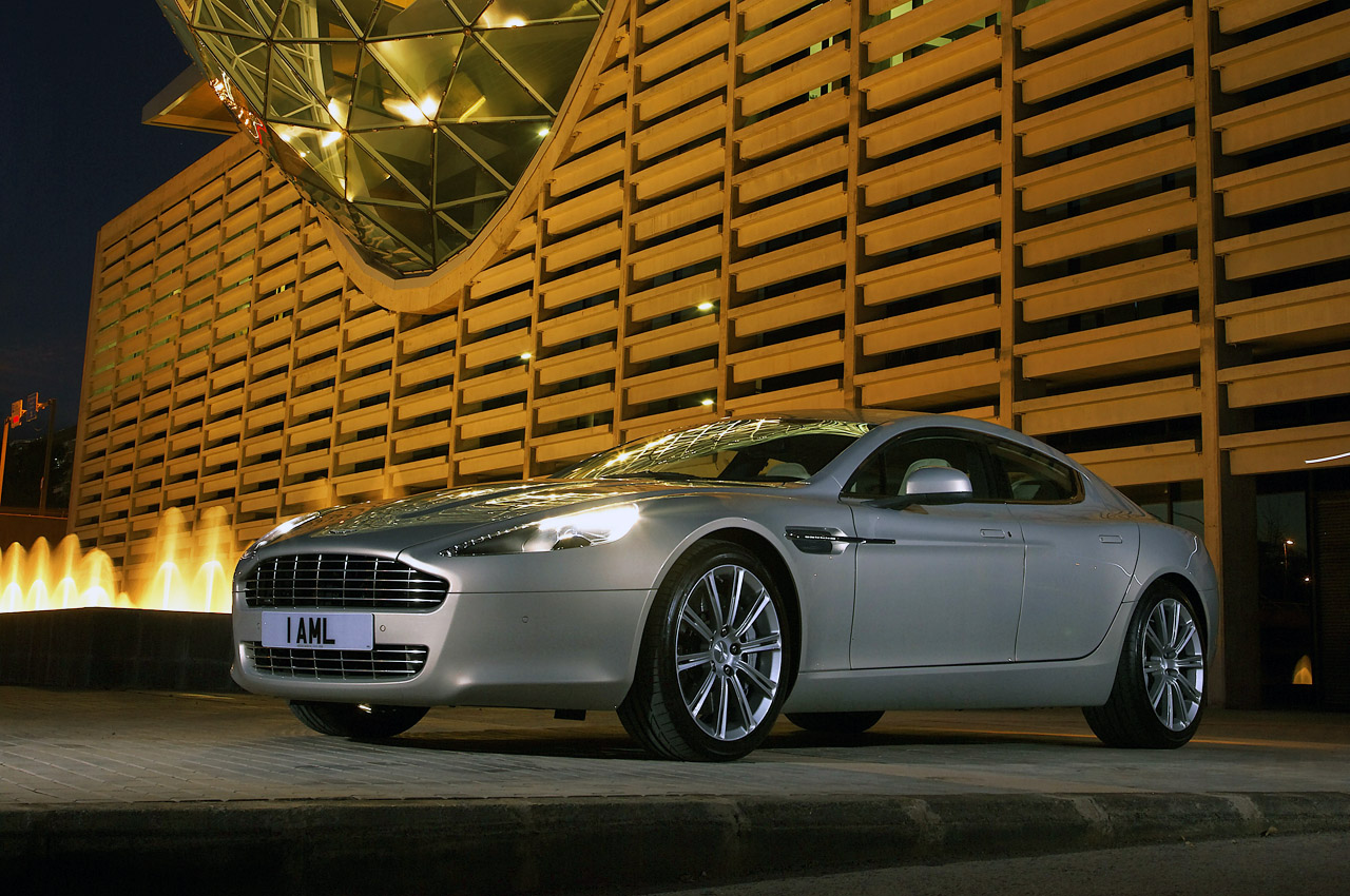 Aston Martin Rapide (Silver Blonde)