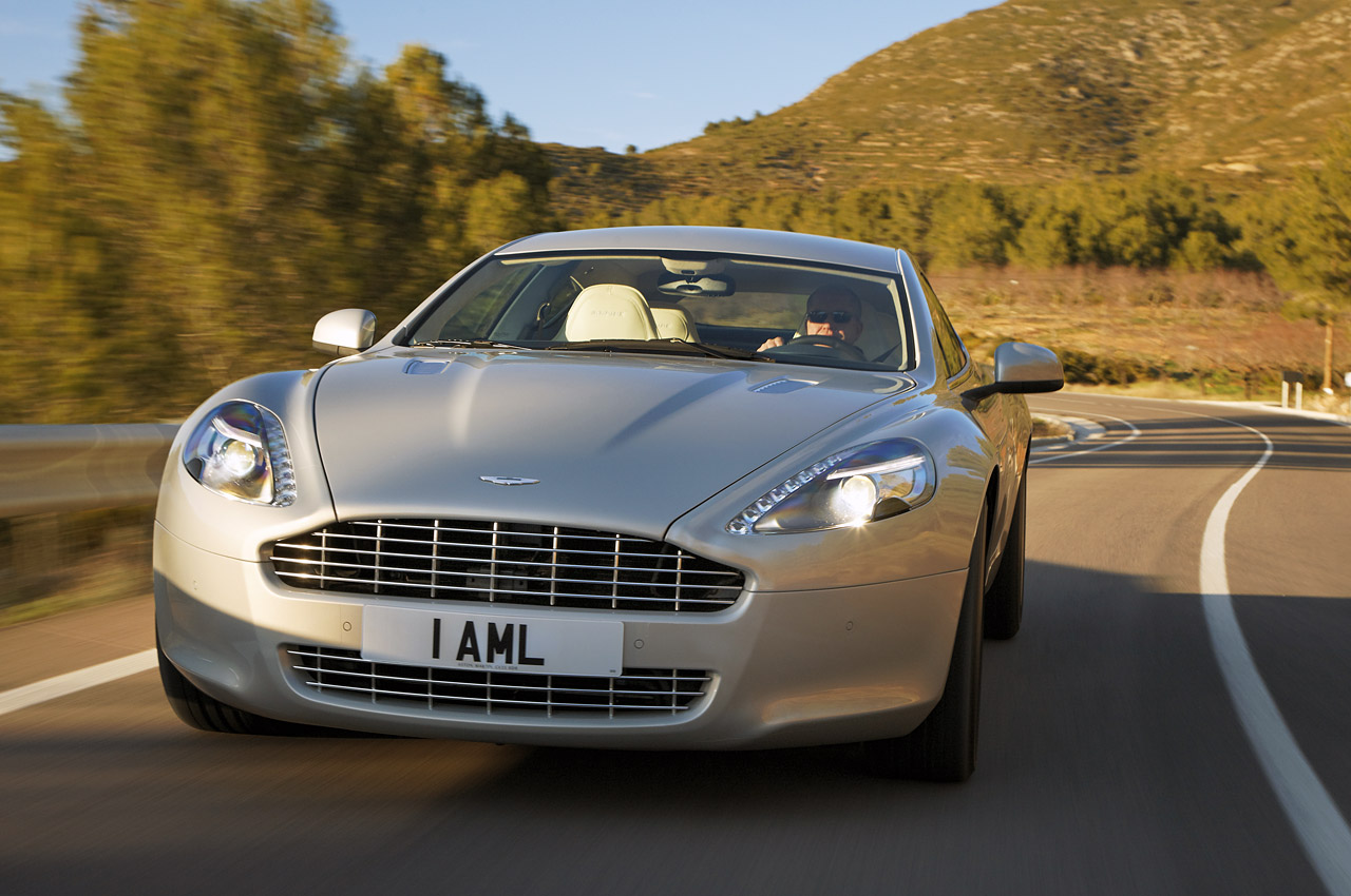 Aston Martin Rapide (Silver Blonde)