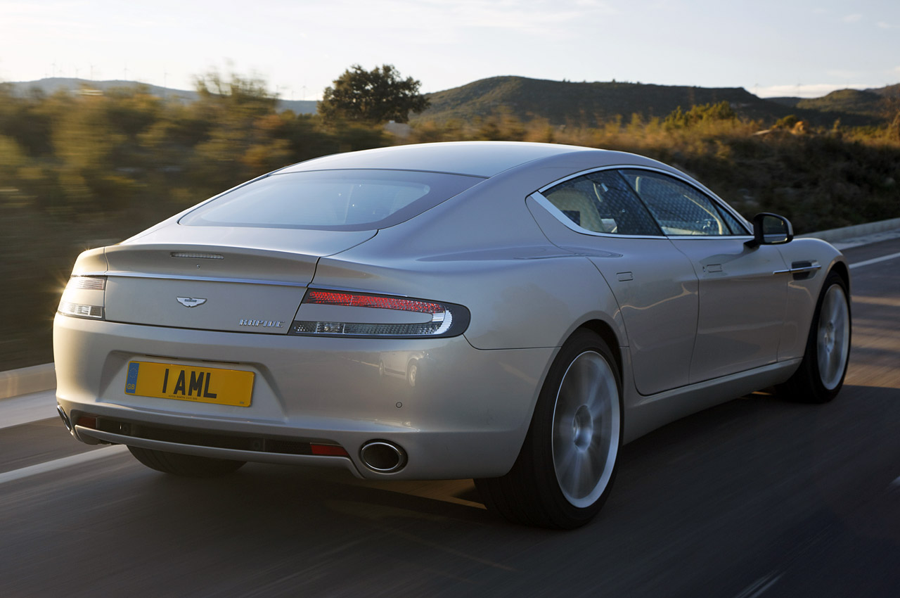 Aston Martin Rapide (Silver Blonde)