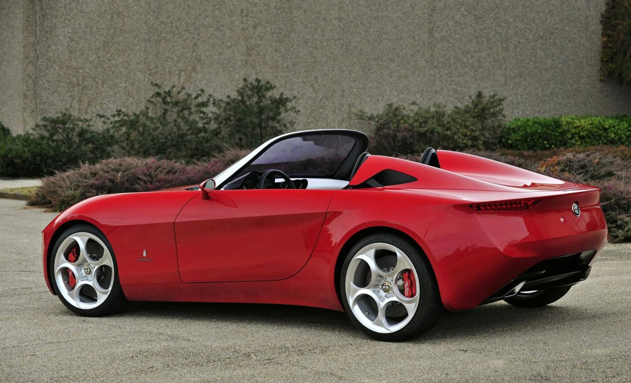 Pininfarina Alfa Romeo 2uettottanta Concept