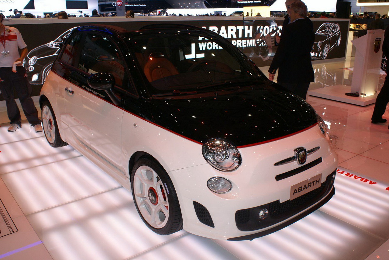 Fiat 500 C и Punto Evo Abarth