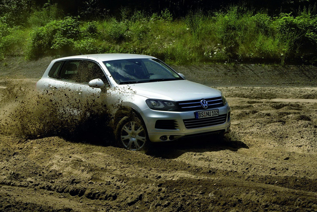 Volkswagen Touareg 2010 (нови снимки)