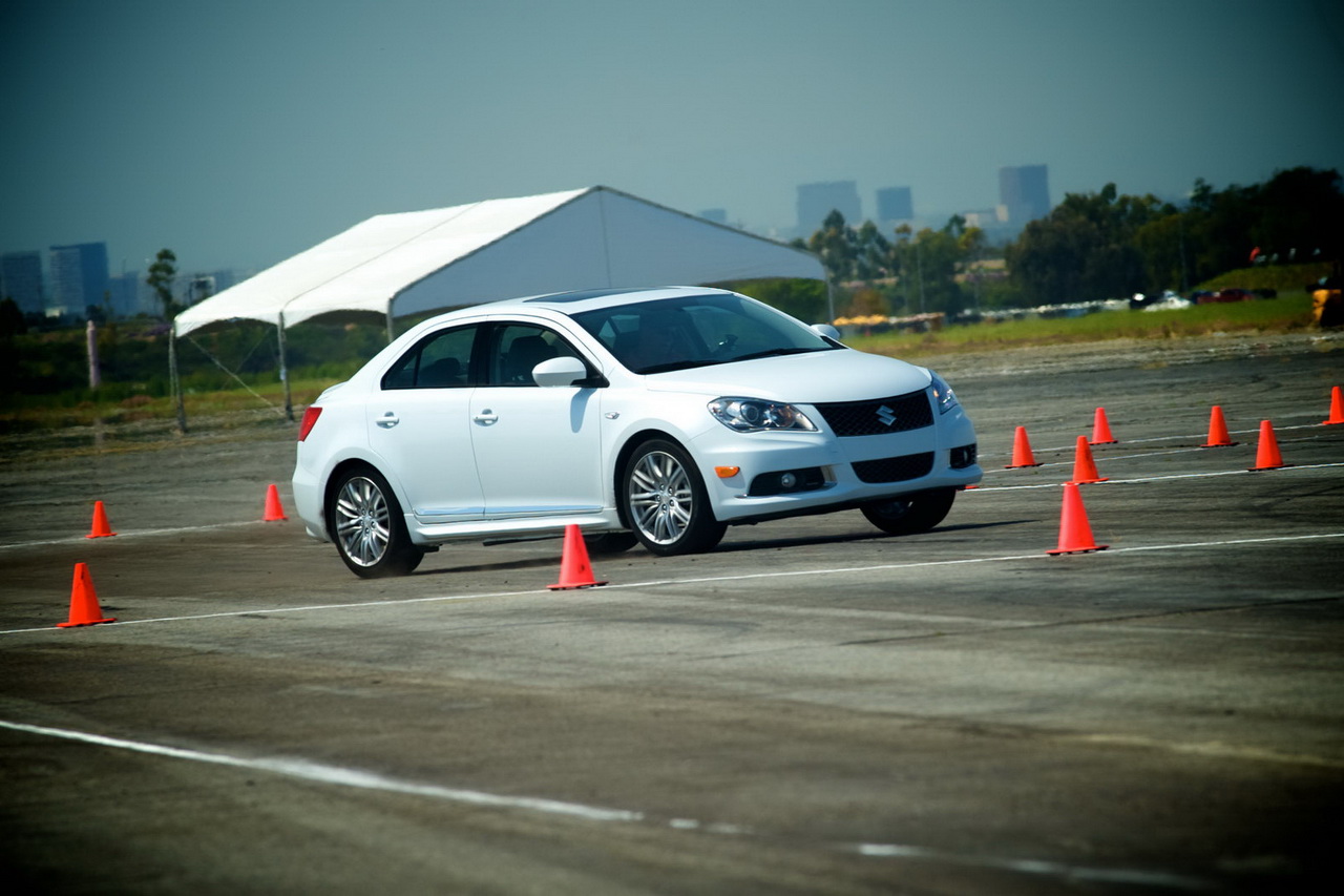 Suzuki Kizashi Sport