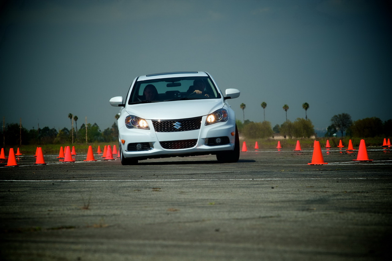 Suzuki Kizashi Sport