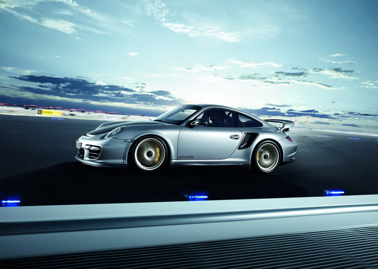 Porsche 911 GT2 RS 2011