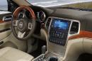 Jeep Grand Cherokee 2011 (нови снимки)